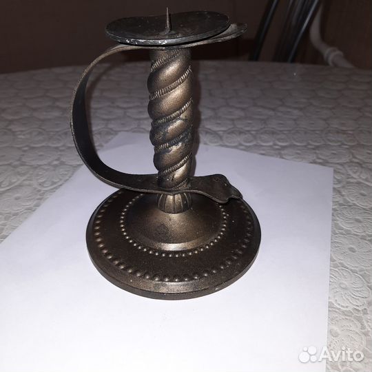 Подсвечник