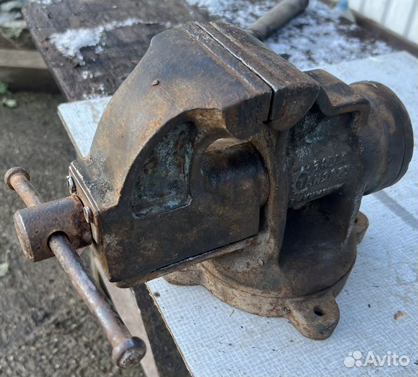 Тиски слесарные поворотные СССР