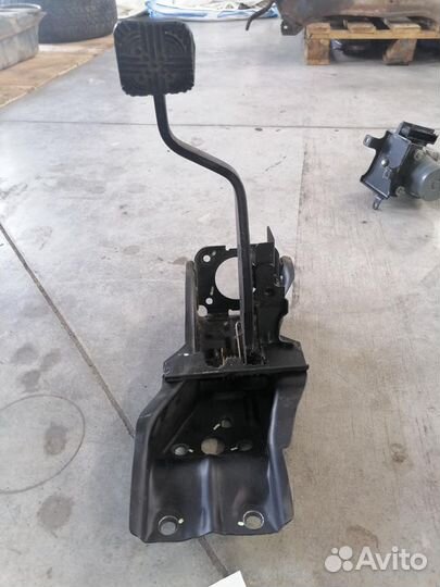 Педаль тормоза Great Wall H2 2005-2010 GW2.8TC H2