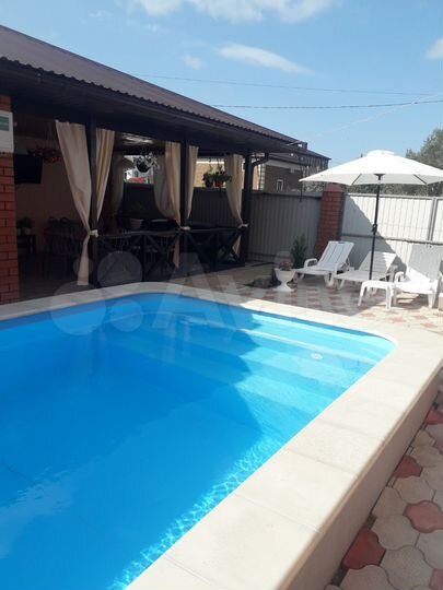 Комната 18 м² в 8-к., 1/2 эт.