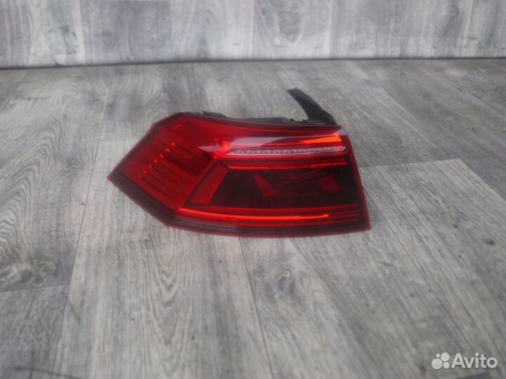 Фонарь левый №43 Volkswagen Passat B8 2020