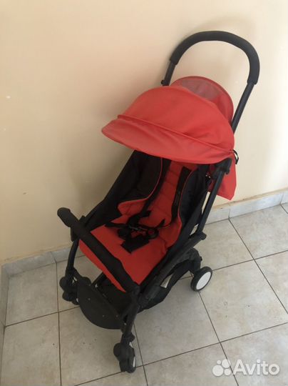 Прогулочная коляска yoya