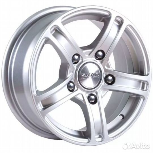 Диски Скад Трофи 6.5x15 5*139.7 ET40 DIA98.5 Селена Литой