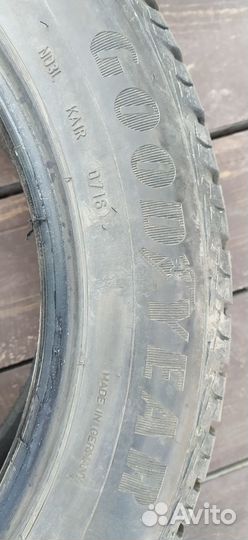 Goodyear UltraGrip Ice 2 235/55 R18