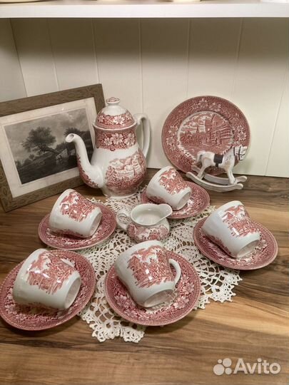 Чайный сервиз Royal Tudor Ware попредметно