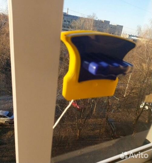 Магнитные щетки для мытья окон