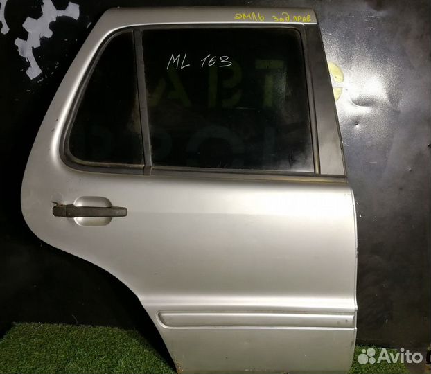 Дверь задняя правая Mercedes M-class W163