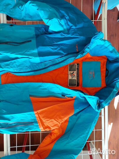 Мужская зимняя горнолыжная куртка