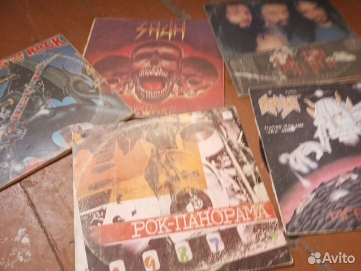 Продать виниловые пластинки