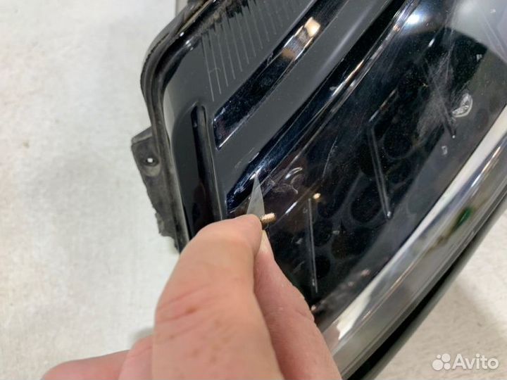 Фара передняя левая Skoda Karoq 1 2017