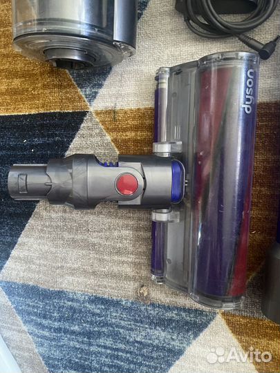 Пылесос Dyson V10 длинная версия