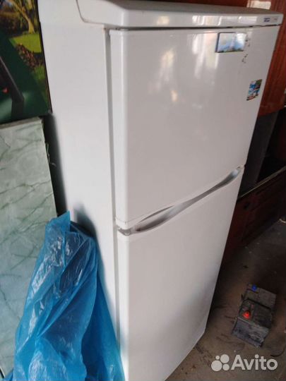 Холодильник бу