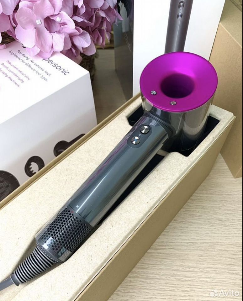 Штаб квартира dyson. Вилка малайзия дайсон. Дайсон производства малайзия. Дайсон производства малайзия. Завод дайсон в сингапуре.