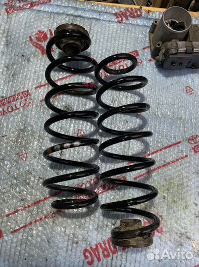 Задняя пружина Шкода Рапид