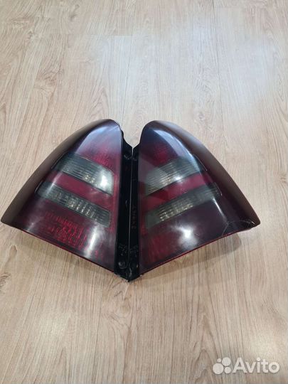 Стопы корола, марк, прадо