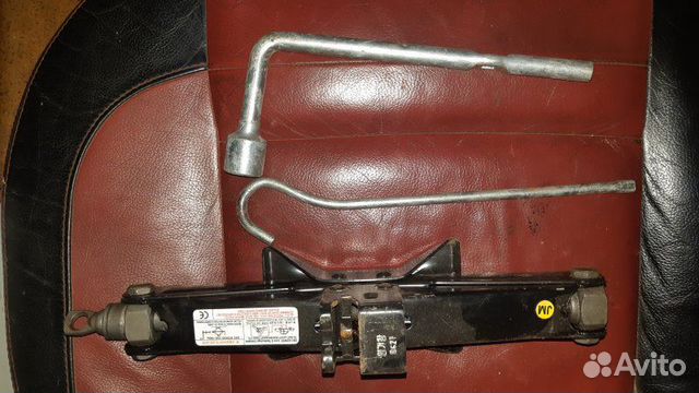 Домкрат Chevrolet Lacetti