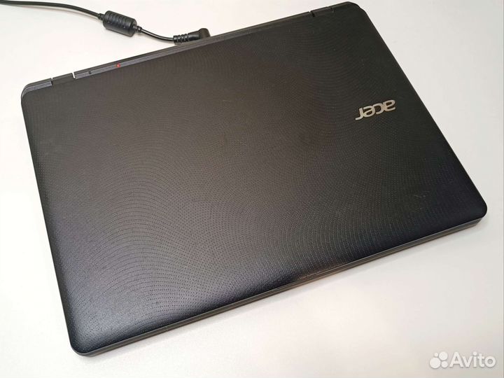 Ноутбук Acer ES1