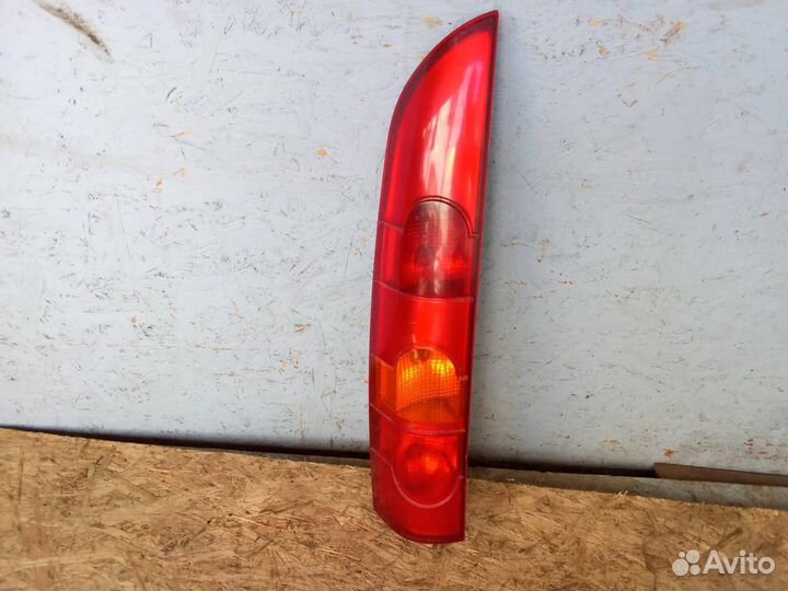 Задний левый фонарь Renault Kangoo 1 рестайлинг