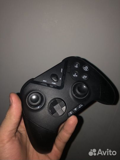 Игровой контроллер thunderobot G70