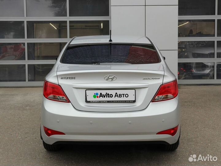 Hyundai Solaris 1.6 AT, 2015, 124 295 км