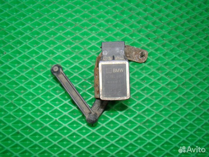 Датчик положения кузова BMW 7 E65 бмв 7 Е65 Е66