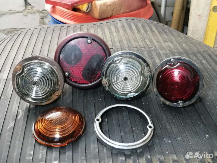 Габаритный фонарь