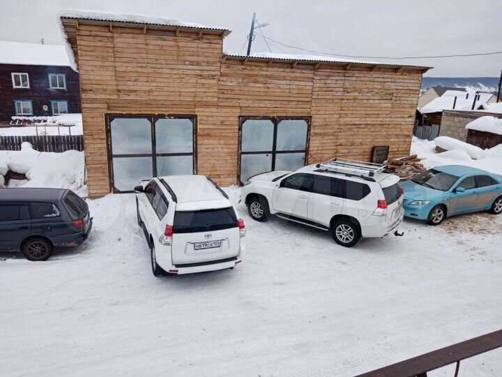 Гараж, > 30 м²