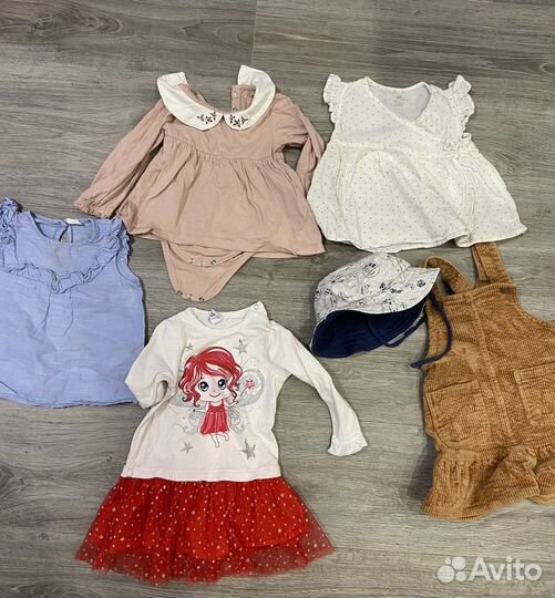 Набор из 47 брендовых вещей на малышку