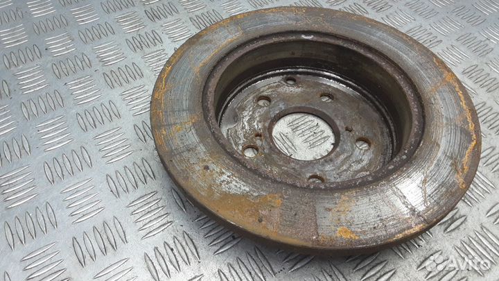 Диск тормозной задний Toyota RAV4 3 (XA30) 2008