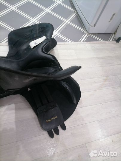 Седло для лошади