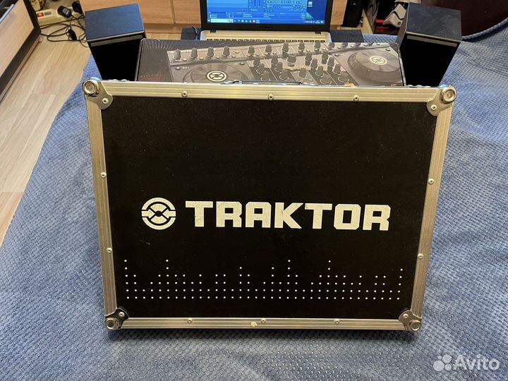 Traktor s4 mk1