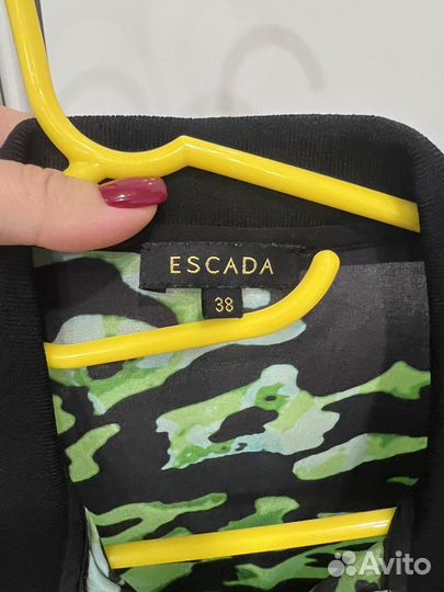 Поло escada