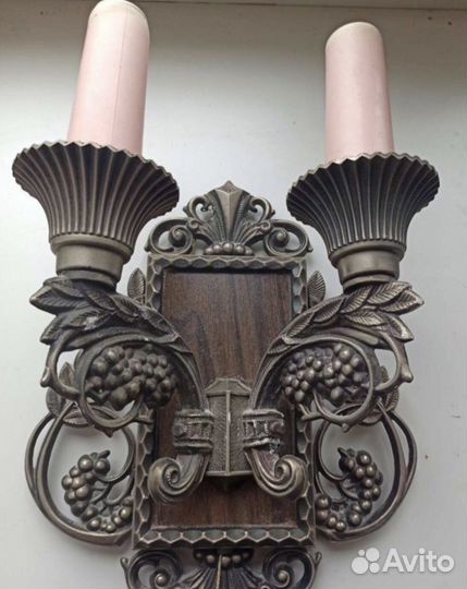 Светильник-бра настенный