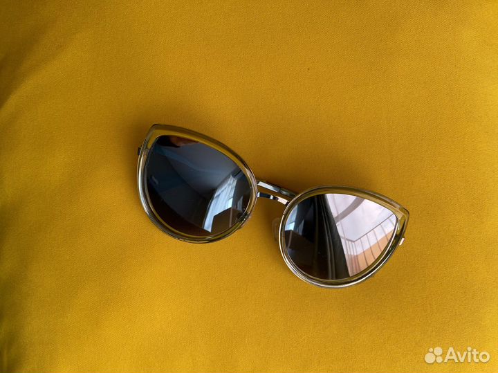 Солнцезащитные очки женские