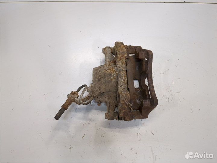 Суппорт Volkswagen Passat 4, 1994