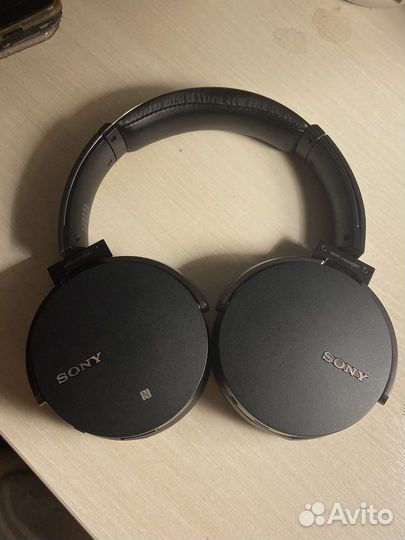 Беспроводные наушники sony