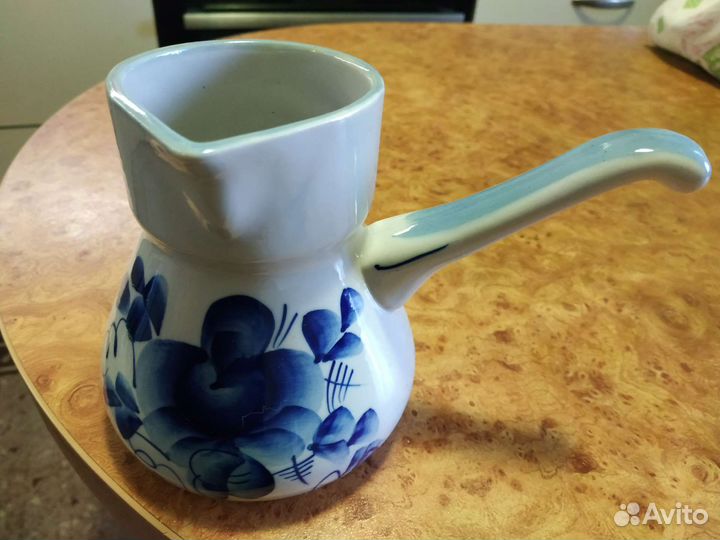 Турка для кофе СССР Гжель ; Кофемолка ручная новая