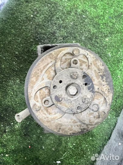 Компрессор кондиционера volvo s60 2.4