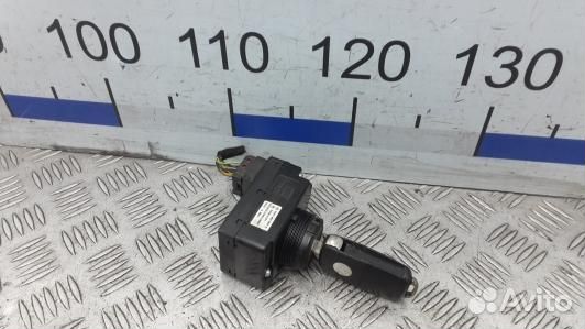 Замок зажигания volkswagen touareg 7L (KBG26J101)