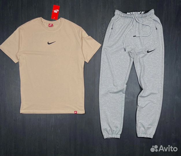 Летние костюмы Nike