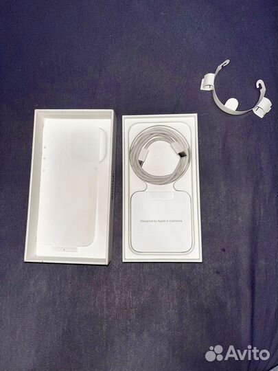 iPhone 15 Pro, 256 ГБ