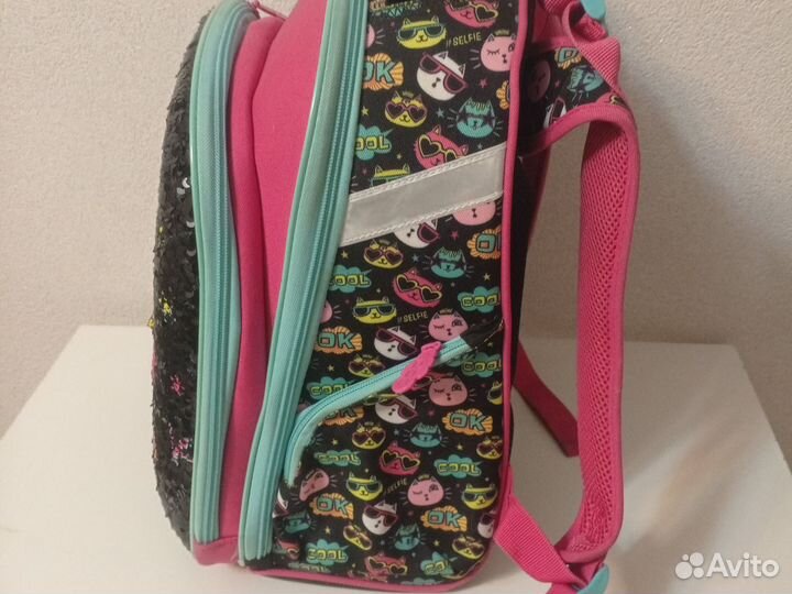 Рюкзак для девочки, с пайетками, состояние бу