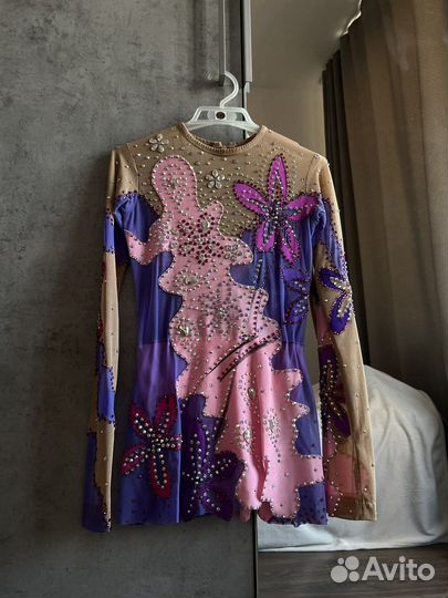 Костюм для художественной гимнастики