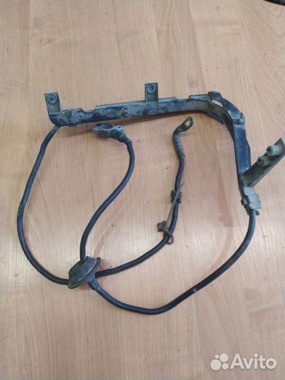 Провод силовой плюсовой на стартер Volkswagen