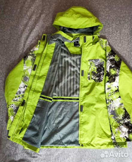 Спортивный костюм для лыжного спорта