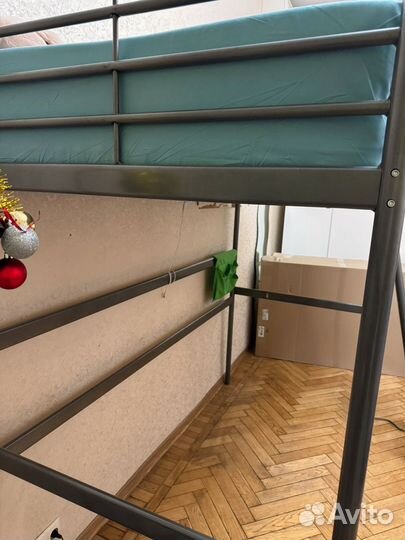 Кровать чердак IKEA 90х200