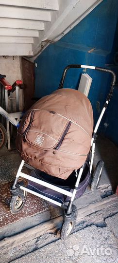 Детская прогулочная легкая коляска
