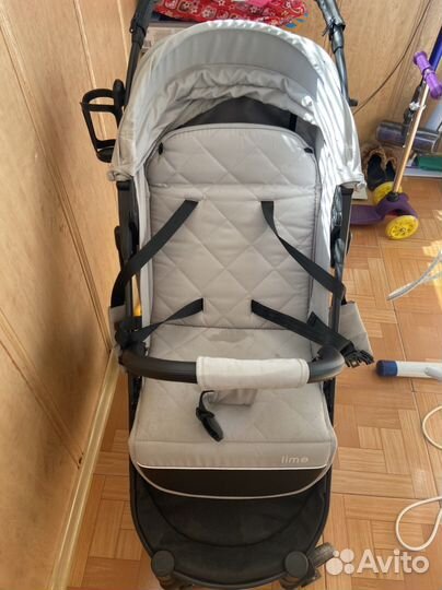 Прогулочная коляска mowbaby Lime