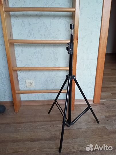 Стойка штатив