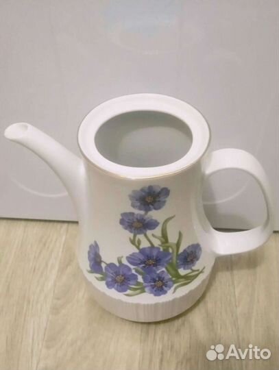 Кофейники фарфоровыe/СССР-Рига/гдр